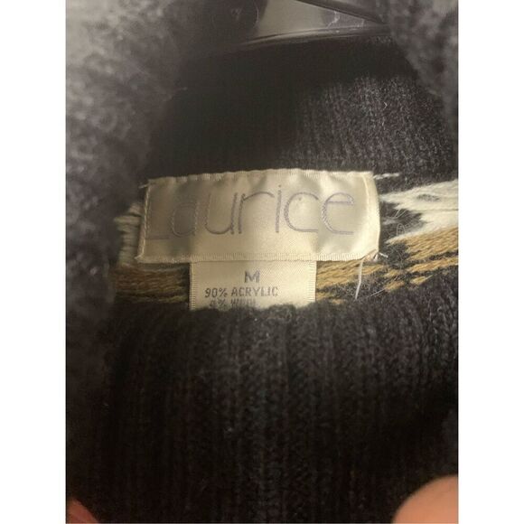 Vintage Patterned Sweater - Picture 5 of 8